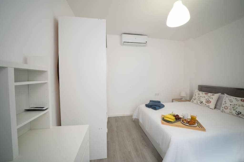 1 Room Atico Pedregalejo Málaga Exterior foto